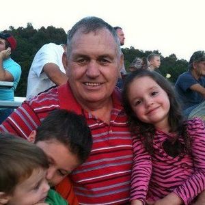 Meet your Posher, Bruce